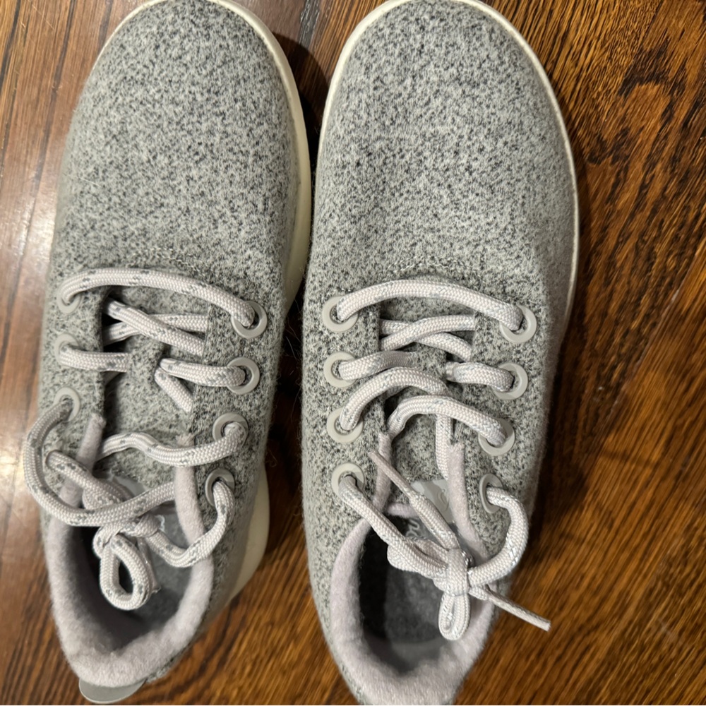 Allbirds Wool Runners Size 7 Grey